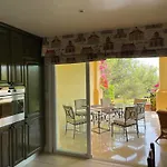 Golf In Marbella, Frontline Golfvilla In Rioreal Golf Вілла