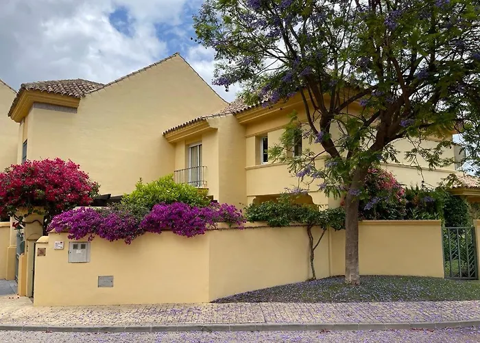 Golf In Marbella, Frontline Golfvilla In Rioreal Golf Villa Marbella