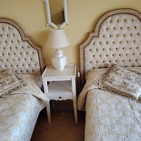 Golf In Marbella, Frontline Golfvilla In Rioreal Golf * Marbella